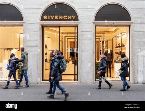 GIVENCHY STORE ROME 